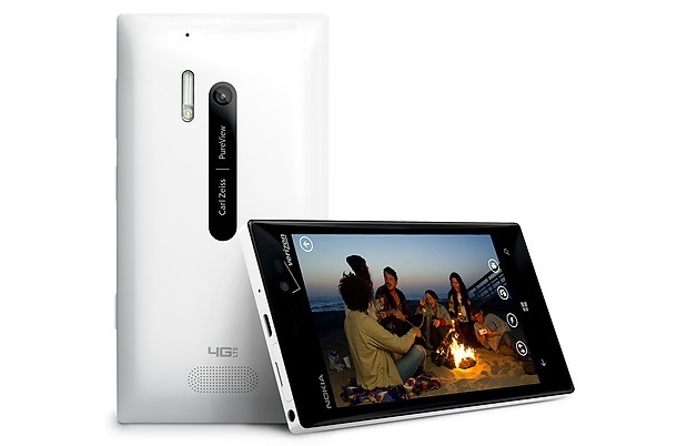 Nokia Lumia 928, πλήρη τεχνικά χαρακτηριστικά + Hands On